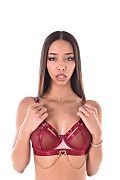 Lia Lin A Heart Of Gold istripper model