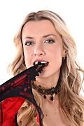 Adriana Sweetblonde Sweet Blonde Show istripper model