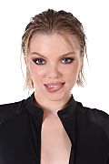 Ashby Winter Unzip Exposure istripper model