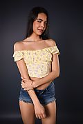 Kubera Fortuna Casual Saunter istripper model